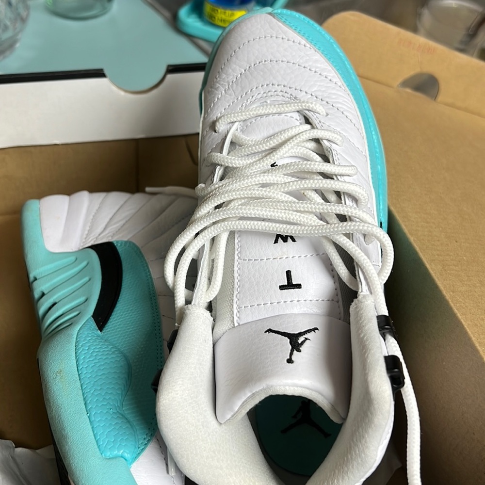 Size 4 white teal barely used like new